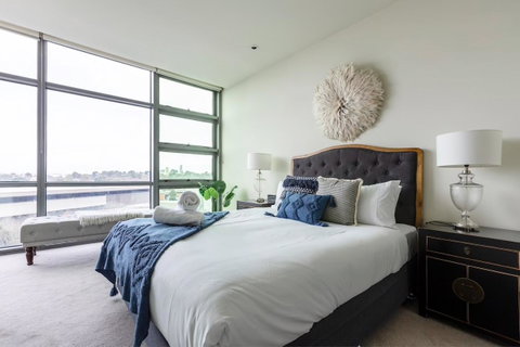 Great Southbank 2 Bedroom Netflix*WIFI*Parking - Go Out 0