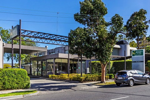 Beaumont Kew Apartments - Go Out 20