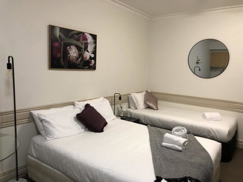 Beaumont Kew Apartments - Go Out 9