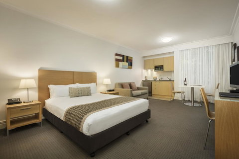 Beaumont Kew Apartments - Go Out 25