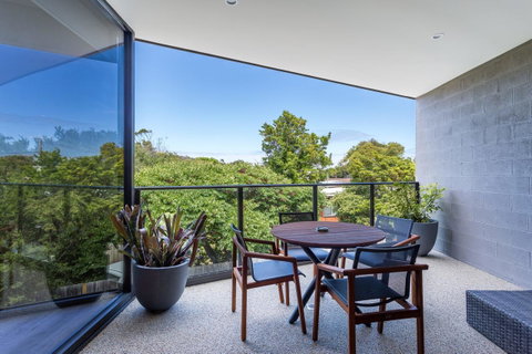 Blairgowrie Apartment 2 - On The Beach - Go Out 1