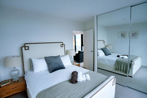 Southbank Seaview Apartment - Go Out 20
