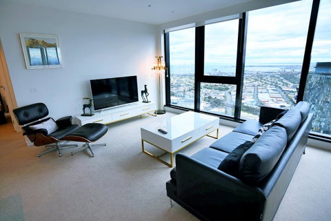 Southbank Seaview Apartment - Go Out 21