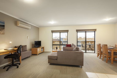 Quest Warrnambool - Go Out 15