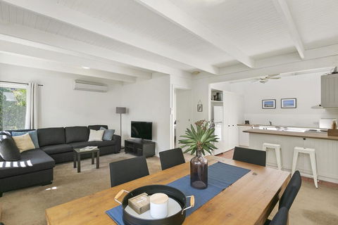 Mysa Anglesea Sleeps 7 WiFi SmartTV Cafes Shops - Pubs and Clubs 4