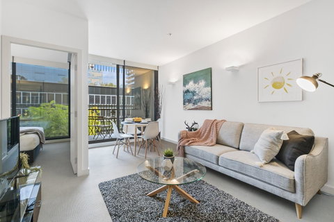Complete Host Leopold Apartments - Pubs and Clubs 0