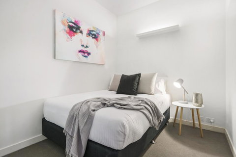 Complete Host Leopold Apartments - Pubs and Clubs 11