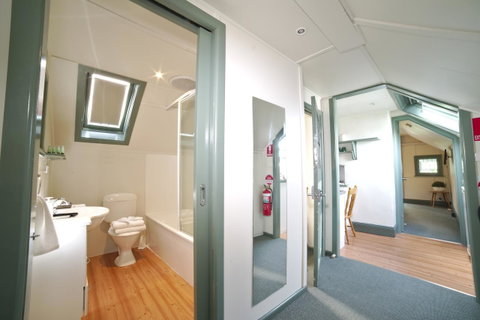 Ballarat Station Apartments - Pubs and Clubs 9