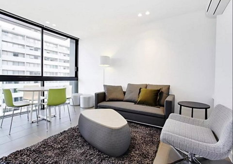 Corporate Keys - Elm Apartments - Go Out 4
