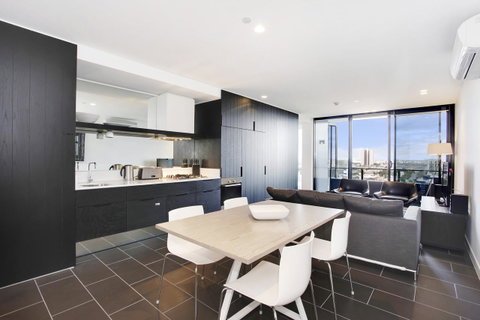 Corporate Keys - Elm Apartments - Go Out 14