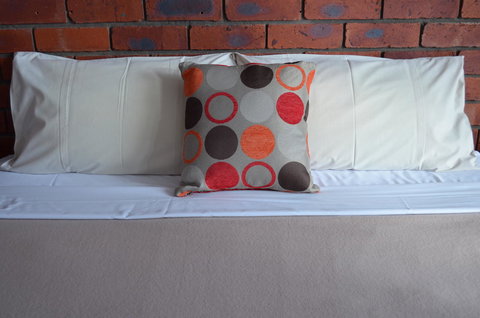 City Heart Motel Warrnambool - Pubs and Clubs 22