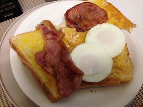 City Heart Motel Warrnambool - Pubs and Clubs 18