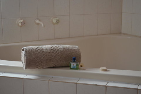 City Heart Motel Warrnambool - Pubs and Clubs 13