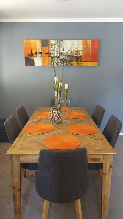 Juliet House - Pubs and Clubs 12