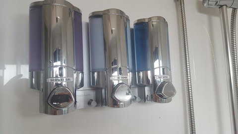 Juliet House - Pubs and Clubs 16