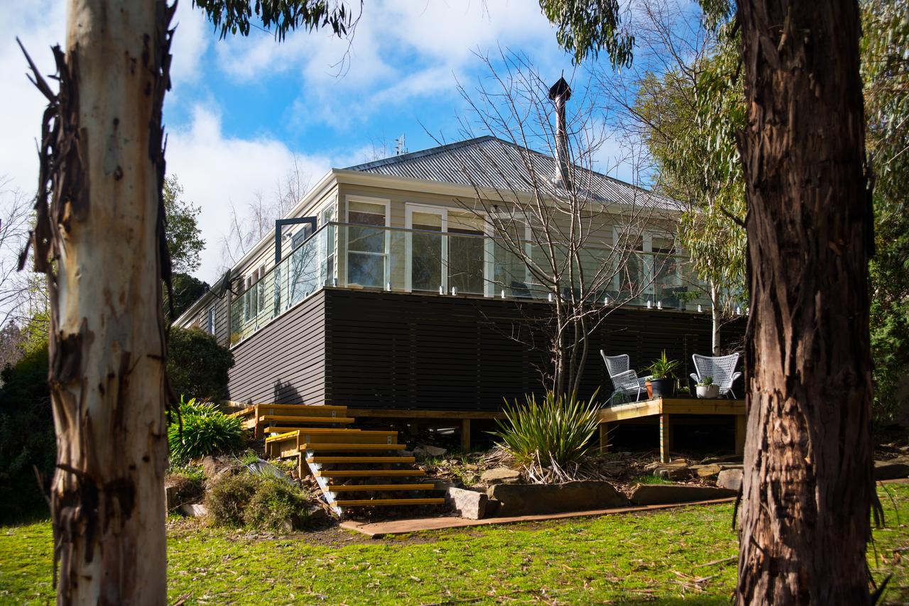 Avenel VIC Pubs and Clubs