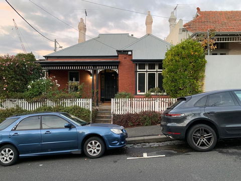 LittleStay Airlie - 2 Bedroom House - Pubs and Clubs 1