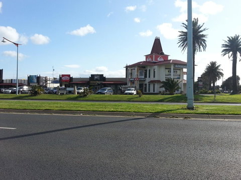 Torquay Timeout - Pubs and Clubs 23