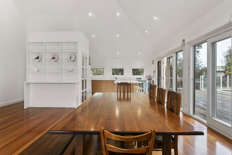 Perfect Blairgowrie Beach House - Go Out 8