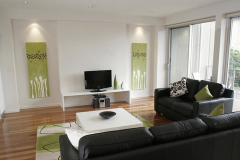 104 On Merri Apartments - Pubs and Clubs 8