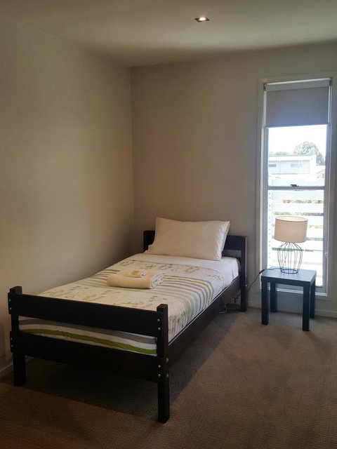 104 On Merri Apartments - Pubs and Clubs 24