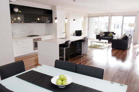 104 On Merri Apartments - Pubs and Clubs 7