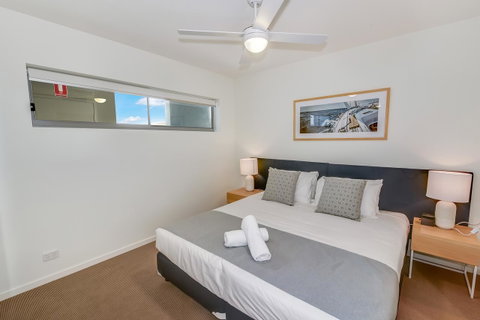 Aquarius Kawana - Pubs and Clubs 32