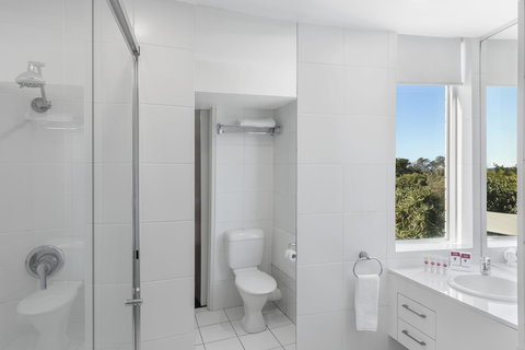 Ramada By Wyndham Marcoola Beach - Pubs and Clubs 14