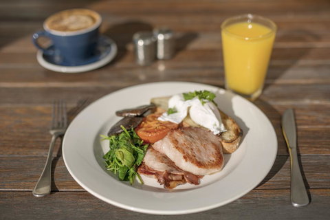 Ramada By Wyndham Marcoola Beach - Pubs and Clubs 31