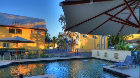 Rainbow Getaway Holiday Apartments - Go Out 34