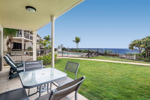 Sunseeker Holiday Apartments - Pubs and Clubs 19