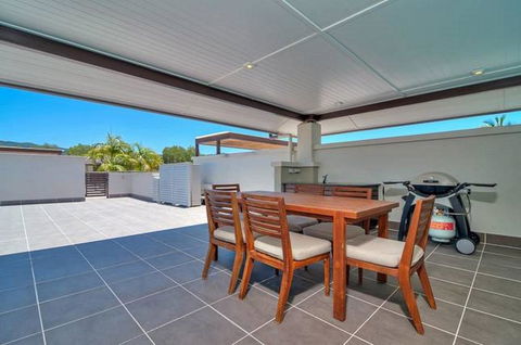 Luxury Apartments At Temple Resort And Spa Port Douglas - Pubs and Clubs 32
