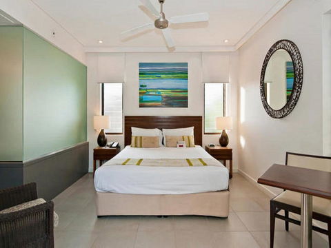 Luxury Apartments At Temple Resort And Spa Port Douglas - Pubs and Clubs 36