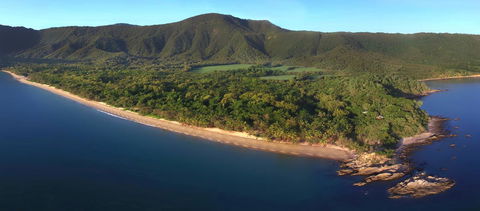 Thala Beach Nature Reserve - Pubs and Clubs 10