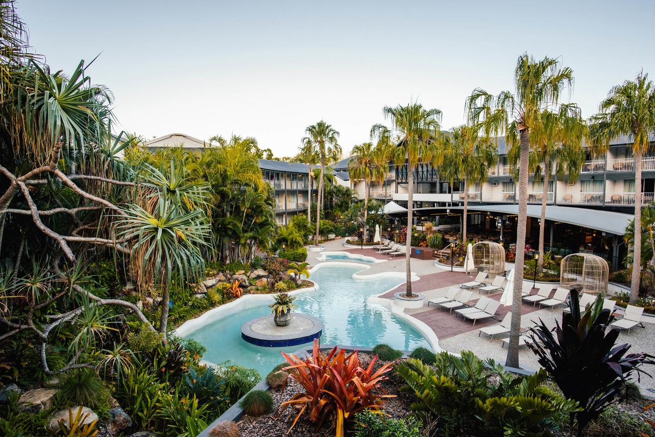 Cannonvale QLD Pubs and Clubs