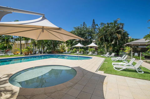Noosa Harbour Resort - Pubs and Clubs 2