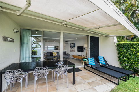 Noosa Harbour Resort - Pubs and Clubs 39