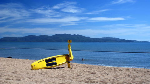 Aquarius On The Beach - Go Out 11