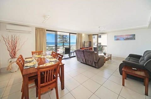 Coolum Caprice - Pubs and Clubs 7