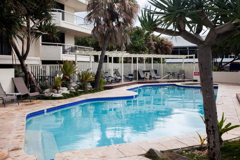 Coolum Caprice - Pubs and Clubs 16