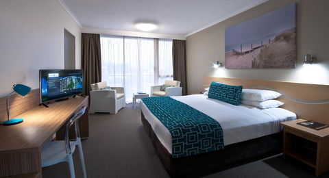 Pacific Hotel Cairns - Go Out 41