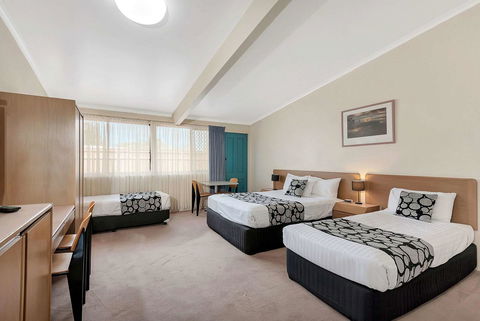 Econo Lodge Toowoomba Motel & Events Centre - Pubs and Clubs 11