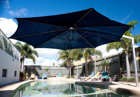 The Point Resort - Pubs and Clubs 6