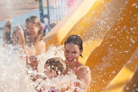 Sea World Resort - Pubs and Clubs 17