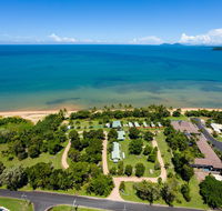 King Reef Resort - Pubs and Clubs