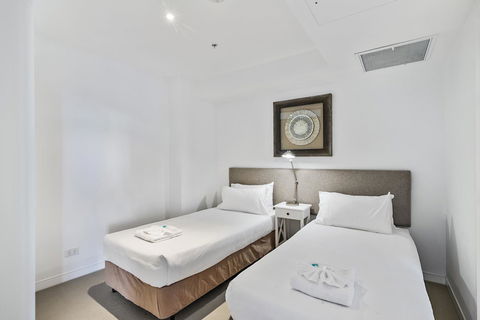 Oracle Resort Broadbeach - Gclr - Pubs and Clubs 42