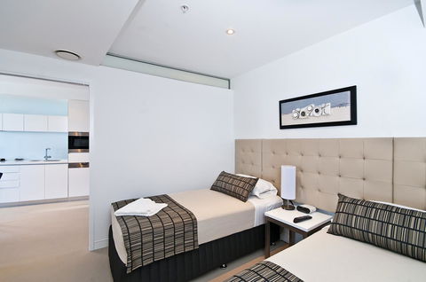 Oracle Resort Broadbeach - Gclr - Pubs and Clubs 6