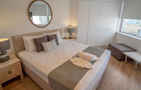 Mandolin Beachfront Resort - Pubs and Clubs 8