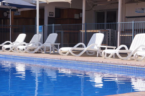 Ocean Views At Whitsunday Terraces Resort - Pubs and Clubs 0