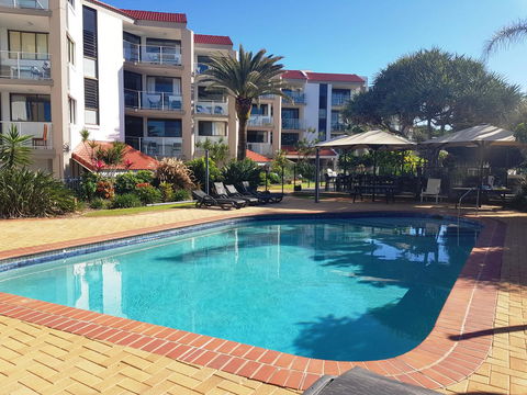 Casablanca Beachfront Apartments - Go Out 1